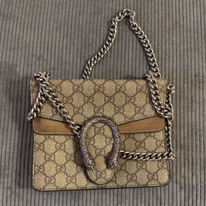 Elegant Beige and Brown Shoulder Bag with Chain Strap